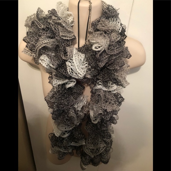 💖57” Scarf w/sparkle•100% - Picture 5 of 5